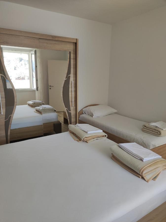 Apartments Katica Metajna Kültér fotó